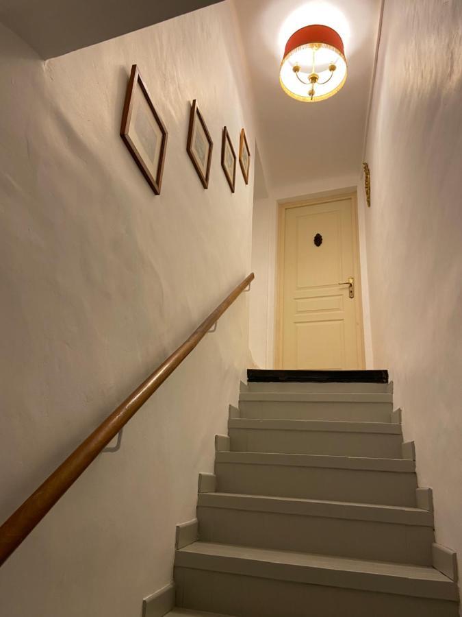 Maison 1823 - Suites De Charme A Garons Exterior photo
